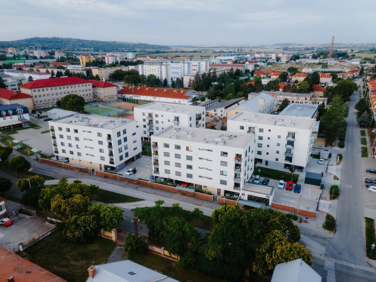 Stresny Aparman Pri Mlyne Lägenhet Skalica Exteriör bild
